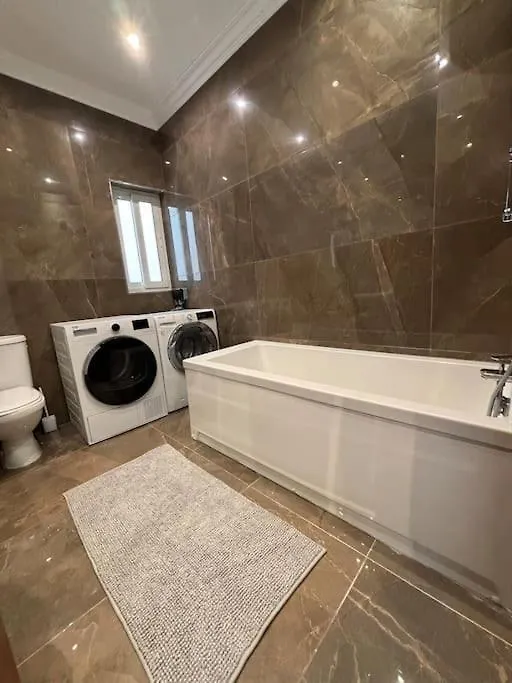 San Anton Gardens 3Bdr Apartment Balzan